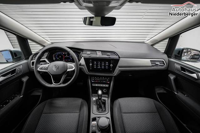 Volkswagen Touran 1,5 TSI DSG Limited - LAGER 