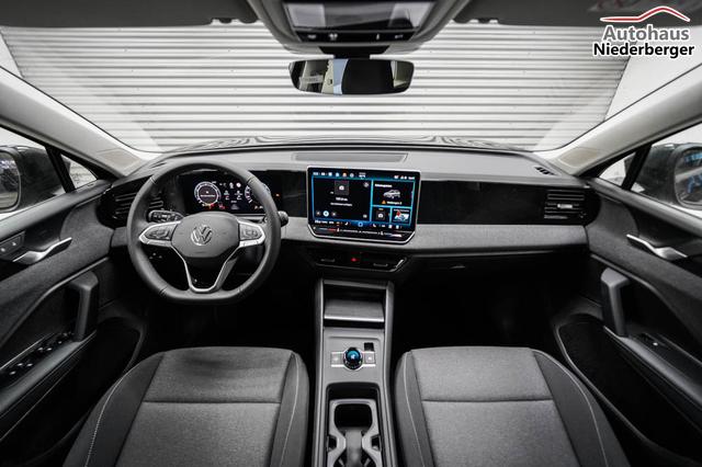 Volkswagen Tiguan 1,5 eTSI DSG Basis - LAGER 