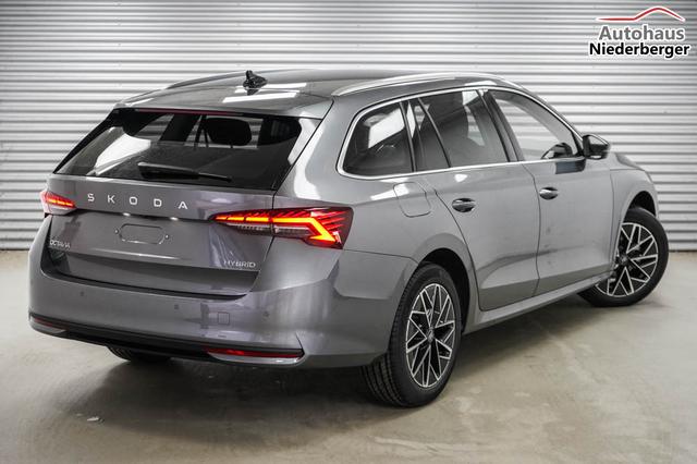Skoda Octavia Combi Kombi 1,5 eTSI DSG mhev Selection -LAG. 