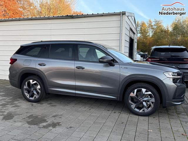 Skoda Kodiaq Sportline 2.0 TSI DSG 4x4 7Sitzer*Standheizung*AHK*NAVI*SHZ*Matrix*360&deg;*IPA*Keyless*Canton 