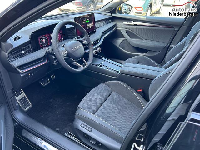 Skoda Superb Combi Sportline Kombi 2.0 TDI DSG 4x4 *HUD*AHK*Navi*Matrix*AssistenzPlus*NAVI*E-Heck*Keyless 