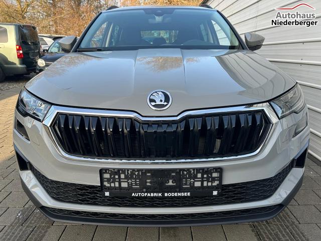 Skoda Karoq Selection 1.5 TSI Android Auto*SHZ*PDC*Klimaauto*SUNSET*LED 