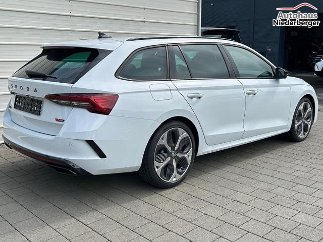 Skoda Octavia Combi RS Kombi 2.0 TSI DSG 265 PS AHK*Panorama*DCC*19"*Android Auto*Navi*SHZ*360&deg;*E-Heck 