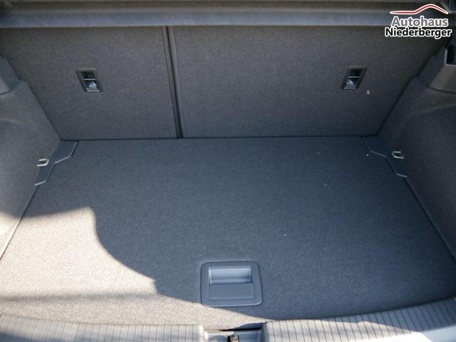 Volkswagen T-Cross LIFE 1.0 TSI * WINTERPAKET PDC KLIMA DAB LANE ASSIST FRONT 