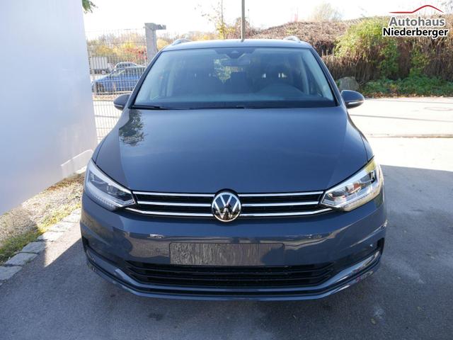Volkswagen Touran Comfortline 1.5 TSI DSG COMFORTLINE*AHK*ACC*LED*PDC*KAMERA*NAVI*SHZ* 7-SITZER 17-ZOLL 