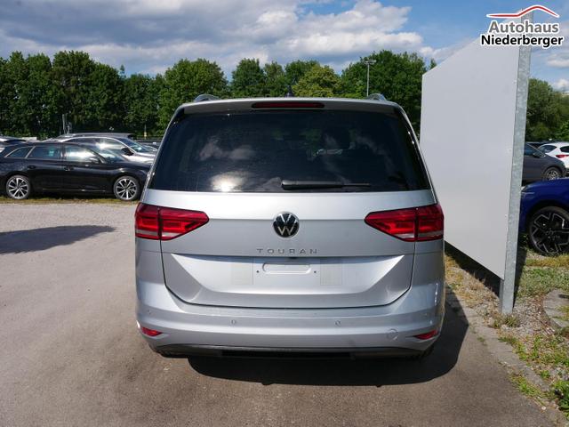 Volkswagen Touran Comfortline 1.5 TSI COMFORTLINE*ACC*NAVI*KESSY*3-ZONE KLIMAAUTOMATIK*RFK*WINTERPAKET* 