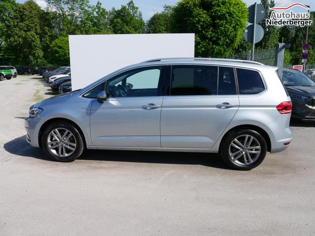 Volkswagen Touran Comfortline 1.5 TSI COMFORTLINE*ACC*NAVI*KESSY*3-ZONE KLIMAAUTOMATIK*RFK*WINTERPAKET* 