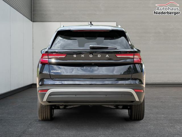 Skoda / Kodiaq / Schwarz / / / DSG+NAVI+19'' ALU+ACC+KAMERA