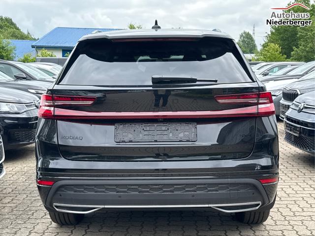 Skoda / Kodiaq / Schwarz / / / 4x4+AHK+PANO+KAMERA+EL. HECKKL.+NAVI+20 LM
