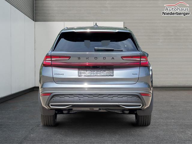 Skoda / Kodiaq / Grau / / / 4x4+AHK+PANO+KAMERA+EL. HECKKL.+NAVI+20 LM