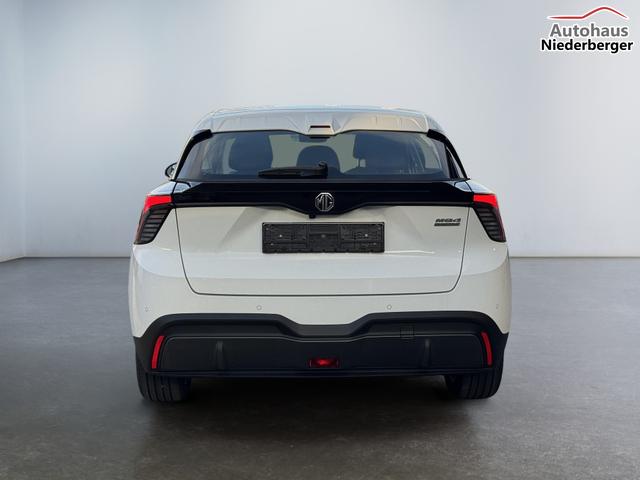 mg4 electric leasing