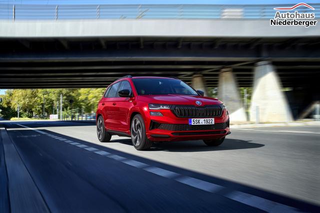 Skoda Karoq Selection 1,5 TSI DSG Selction 2ZoKlima Alu Felgen 5J Garantie Sitzheizung LED Scheinwerfer Tempomat 