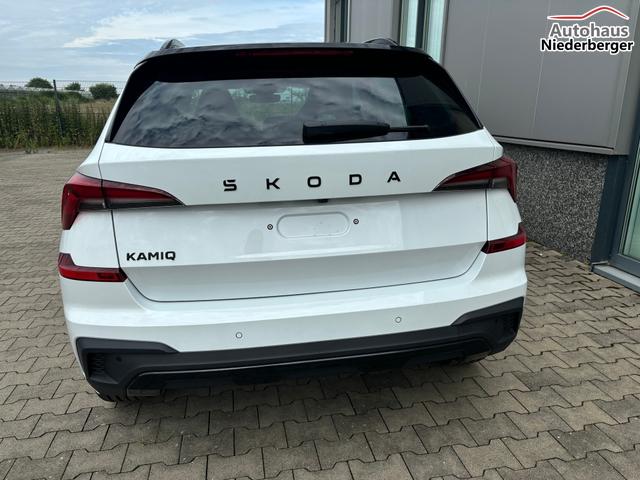 Skoda Kamiq Selection 1.5 TSI 150PS, 5J. Garantie, 16" Alu, Climatronic, Winterpaket, Parksensoren hinten, Nebelscheinwerfer, Tempomat, M-Lederlenkrad, Radio 8" + Wireless Smartlink, LED-Scheinwerfer, Virtual Cockpit 
