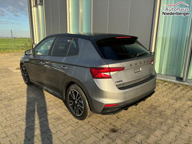 Skoda Fabia Selection LIEFERUNG KOSTENLOS! 1.0 MPI 80PS, LED-Scheinwerfer, M-Lederlenkrad, Nebelscheinwerfer, Parksensoren hinten, Sitzheizung, Tempomat, Klimaanlage, Infotainment 8", Fußmatten, 4fach elektr. Fensterheber, Mittelarmlehne vorne 