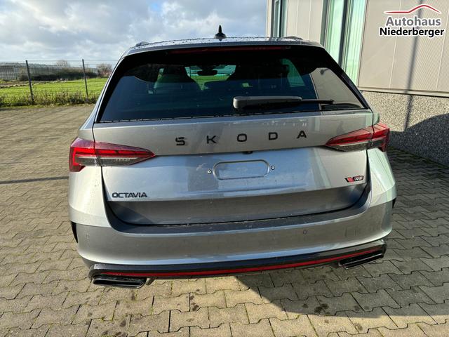 Skoda Octavia Combi Extra 1.5 TSI 150PS, 5 Jahre Garantie, 16" ALUFELGEN, Parksensoren hinten, 2-Zonen-Climatronic, Infotainment 10", LED-Scheinwerfer, M-Lederlenkrad, Tempomat, Dachreling 