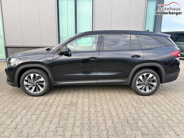 Skoda Kodiaq Selection 1.5 TSI mHEV 150PS DSG, 3J. Garantie, STANDHEIZUNG, 19" Alu, MATRIX-LED, NAVI 13", Alarm, Anhängerkupplung, Elektr. Heckklappe, ACC, 3Z-Climatronic, KESSY, Sitzheizung, Parksensoren v/h, Kamera, Fahrersitz elektr/Memory, Lederlenkrad beheizt, Virtual Coc 
