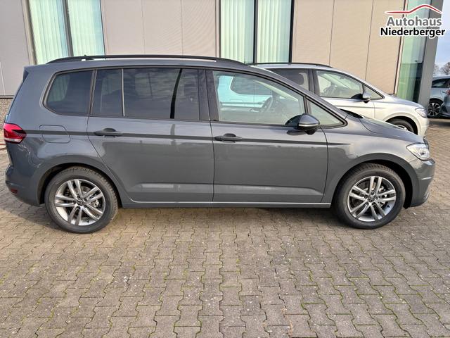 Volkswagen Touran Limited 1.5 TSI 150 PS, 17" Alu, GRAU-Metallic, Winter-Paket, Elektr. Heckklappe, Keyless, Alarm, LED-Scheinwerfer IQ-Light, Travel Assist, Parksensoren vo/hi, Rückfahrkamera, ACC, M-Lederlenkrad, Digital Cockpit, 3-Zonen-Climatronic, Radio Ready2Discover 8" 