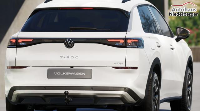 Volkswagen T-Roc LIFE 1.5 eTSI 116PS DSG (AUTOMATIK), Pure-White, ANH&Auml;NGERKUPPLUNG, WINTER-PAKET, PRIVACY, 16" Alu, ACC, Climatronic, R&uuml;ckfahrkamera, Parksensoren vorne/hinten, Radio 12,9" + Wireless App-Connect, Toter-Winkel-Warner, M-Lederlenkrad, LED-Scheinwerfer 