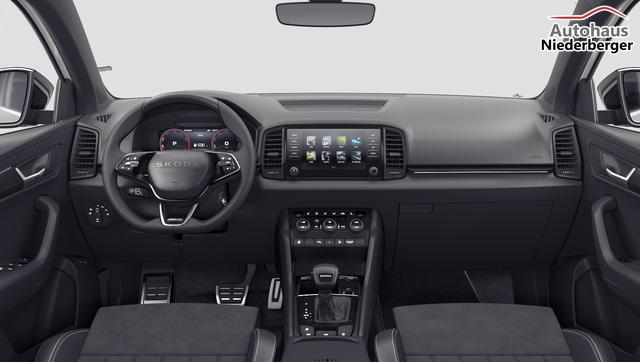 Skoda Karoq Sportline 1.5 TSI 150PS DSG, STAHL-GRAU, 5JGARANTIE, AHK SCHWENKBAR, 19" ALU SAGITARIUS, BEHEIZTE FRONTSCHEIBE, SITZHEIZUNG, MATRIX-LED, Elektr. Heckklappe, Virtual Cockpit 10", Climatronic, NAVI, ACC, Parksensoren v/h, R&uuml;ckfahrkamera, Dachreling, PRIVACY-GLAS 