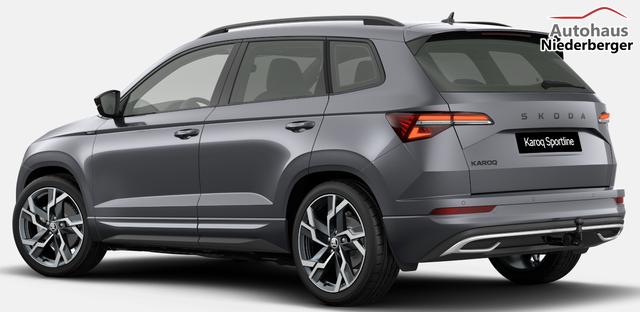 Skoda Karoq Sportline 1.5 TSI 150PS DSG, GRAPHIT-MET, 5JGARANTIE, AHK SCHWENKBAR, 19" ALU SAGITARIUS, BEHEIZTE FRONTSCHEIBE, SITZHEIZUNG, MATRIX-LED, Elektr. Heckklappe, Virtual Cockpit 10", Climatronic, NAVI, ACC, Parksensoren v/h, R&uuml;ckfahrkamera, Dachreling, PRIVACY-GLAS 