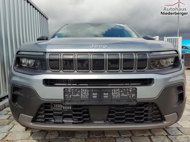 Jeep / Avenger / Grau / / / , Beispielbilder, ggf. teilweise mit Sonderausstattung