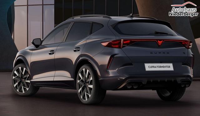 Cupra Formentor VZ 2.0 TSI 333 Matrix DCC eHK Keyl SHZ 