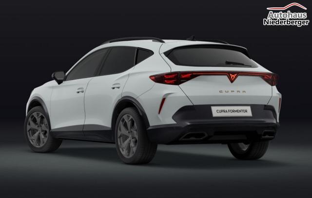 Cupra Formentor 1.5 eTSI 150 DSG LED SHZ ACC PDC Keyl 