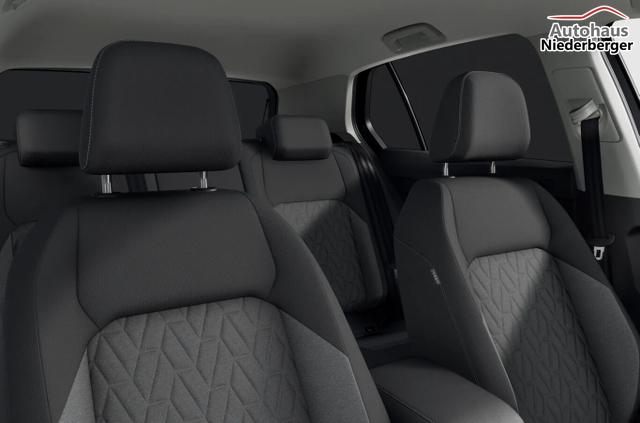 Volkswagen Golf 8 1.5 eTSI 150 DSG LED Nav Keyl AHK 5J.Gar 