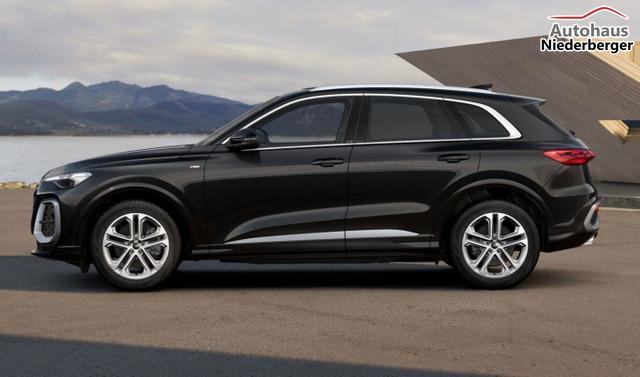 Audi Q5 S line TDI 204 neues Modell Tech Pano PrivG 