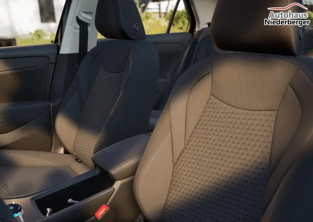 Volkswagen T-Roc Life eTSI neuMod 5JGar SHZ LM17 PrivG Kam Alarm 