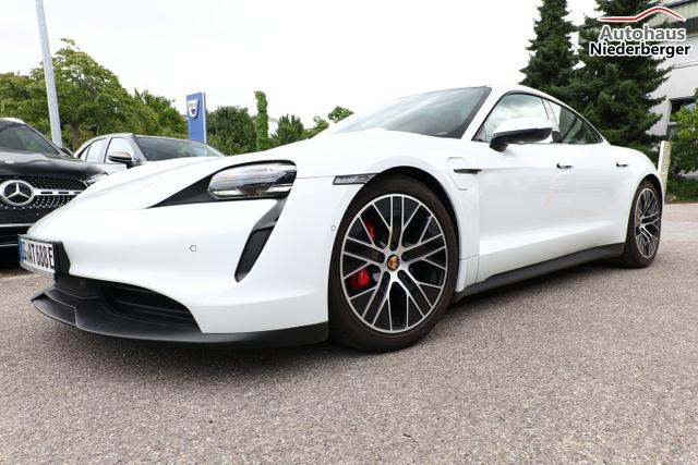 Porsche Taycan Plus 4S 20Z ACC Pano Matrix BOSE ParkAs 