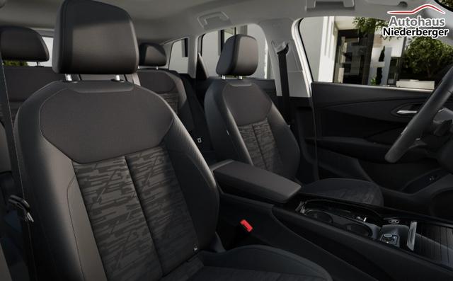 Audi Q3 Intense Tech LED+ KlimaP MMI+ Keyl ACC eHK 17Z PDC+ 