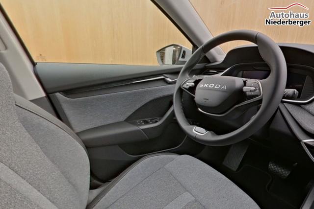 Skoda Octavia Combi Selection DSG Selec Matrix HUD Nav ACC Kessy 