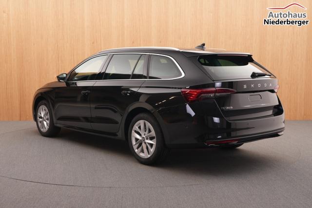 Skoda Octavia Combi Selection DSG Selec Matrix HUD ParkLenk Nav 