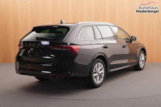 Skoda Octavia Combi Selection DSG Selec Matrix HUD ParkLenk Nav 