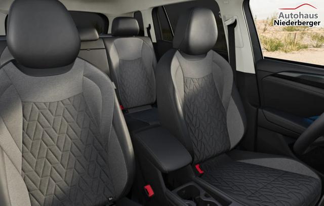 Volkswagen Tayron LIFE LED+ AHK 5JGar IQ.DRIVE SHZ eHK ParkAs+ 