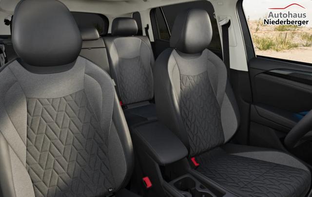 Volkswagen Tayron LIFE LED+ Pano 7S Nav 5JGar IQ.DRIVE SHZ eHK 