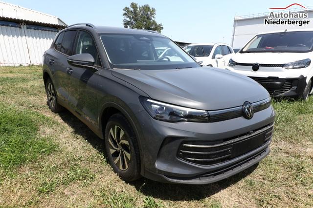 Volkswagen Tiguan DSG LED+ IQ.DRIVE 5JGar SHZ Keyl 17Z ACC 