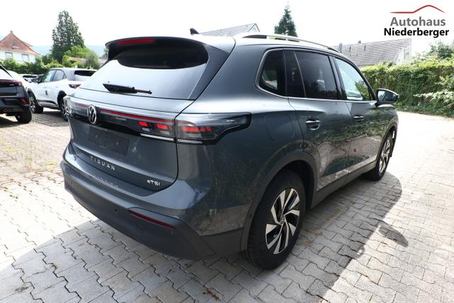 Volkswagen Tiguan DSG LED+ 5JGarantie IQ.DRIVE SHZ Keyl ACC 