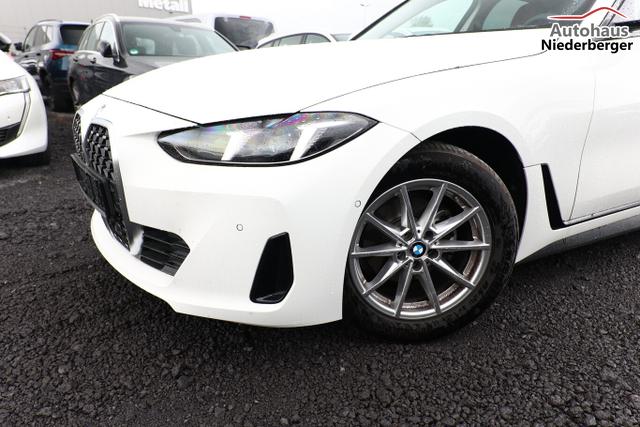 BMW 4er 420i Gran Coupe Steptronic LED Leder ParkAs Kam 