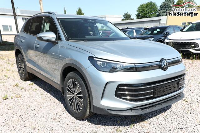 Volkswagen Tiguan Eleg. 4M Nav DCC+ LED+ SHZ eHk KeyL ParkA 