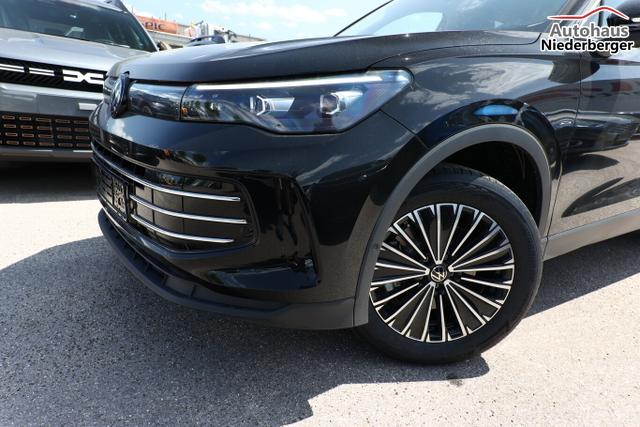 Volkswagen Tiguan Eleg. 4M Nav DCC+ LED+ SHZ eHk KeyL ParkA 
