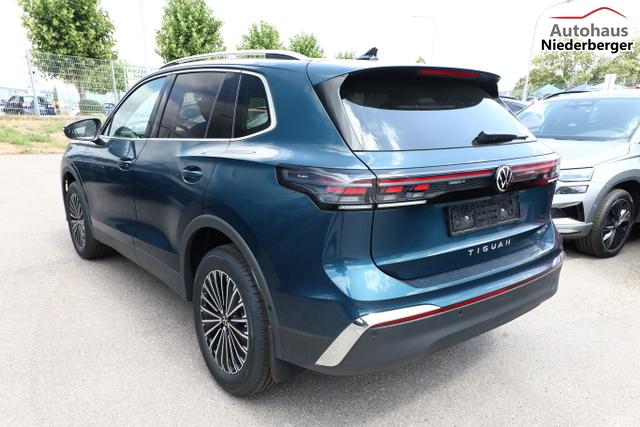 Volkswagen Tiguan Eleg. 4M Nav DCC+ LED+ SHZ eHk KeyL ParkA 