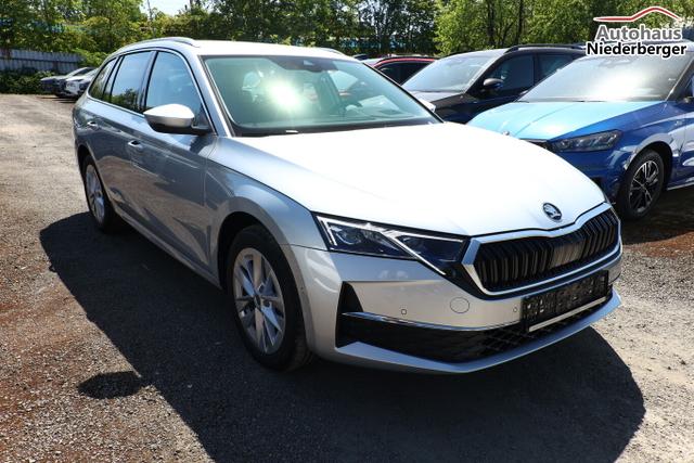 Skoda Octavia Combi Selection DSG Selec Matrix HUD Nav ACC Kessy 