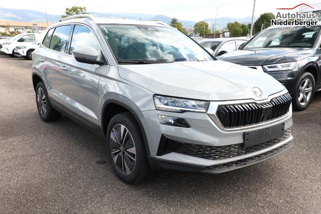 Skoda Karoq Selection DSG Selec ACC Kam SideA SHZv/h Kessy SunS 