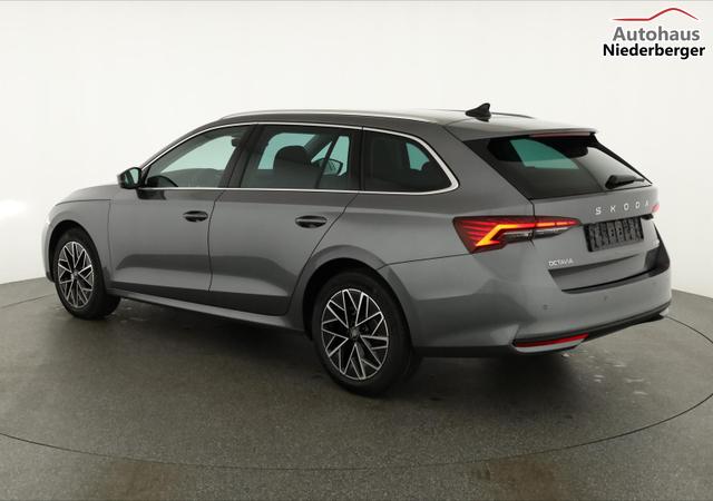 Skoda Octavia Combi 1.5 TSI mHEV 110 kW Selection DSG Selection, Side, el. Klappe, Kamera, Winter 