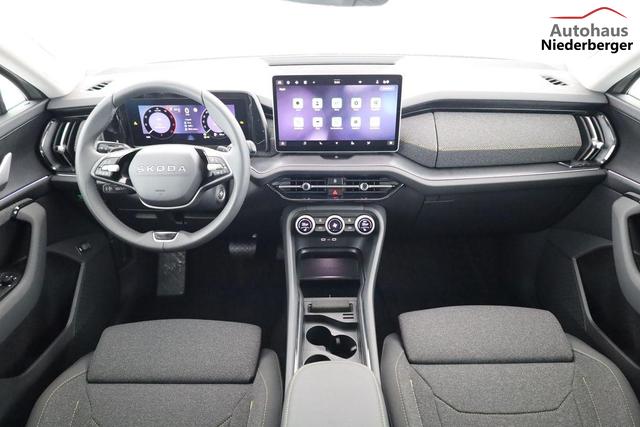 Skoda Kodiaq 2.0 TDI 142kW 4x4 Selection DSG Selection, 7-Sitzer, AHK, Navi, Side, el. Klappe, AreaView, ParkAssist 