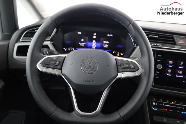 Volkswagen Touran Comfortline BMT/Start-Stopp 1.5 TSI DSG Comfortline, 7-Sitzer, AHK, Navi, Kamera, Side, Winter, 3 J.-Garantie 