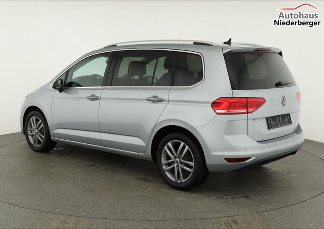 Volkswagen Touran Comfortline BMT/Start-Stopp 1.5 TSI DSG Comfortline, 7-Sitzer, AHK, Navi, Side, Kamera, Winter, 17-Zoll, 3 J.-Garantie 