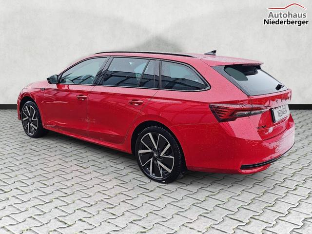 Skoda Octavia Combi 1.5 TSI mHEV 110 kW Sportline eTSI DSG Matrix AHK 